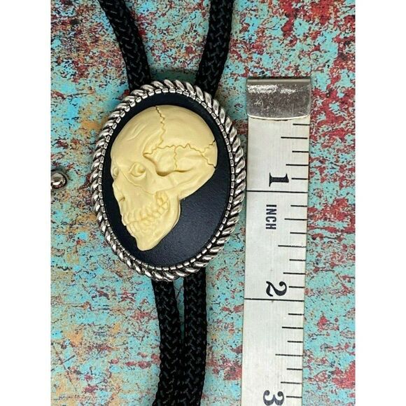 Mens women Southwest western Sugar Skull Cameo Pendant Bolo Necklace Lariat Xmas - Picture 7 of 8